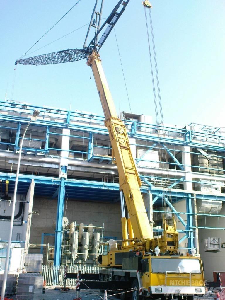 Liebherr LTM 1200 Macara pentru orice teren
