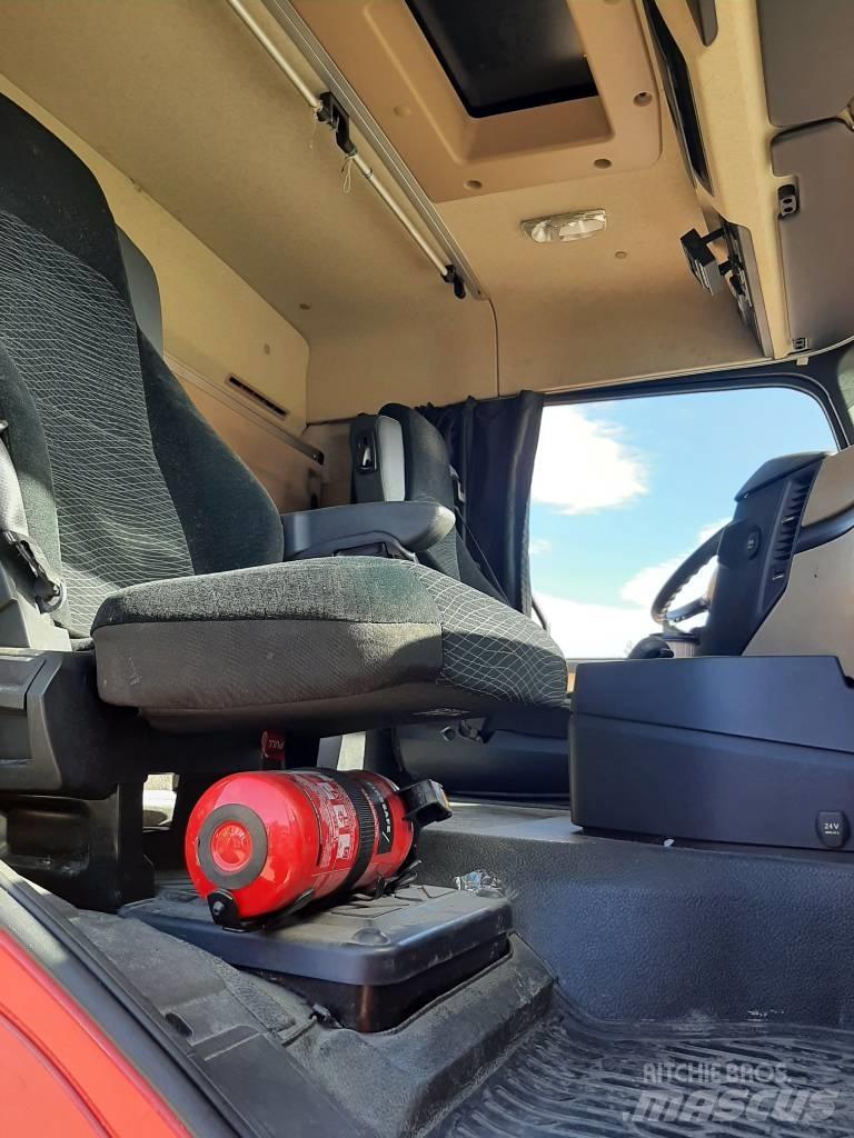 Mercedes-Benz 2551 Camion cu control de temperatura