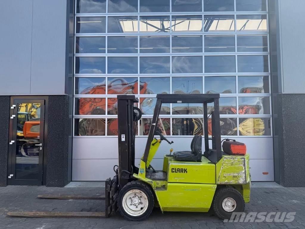 Clark DPM30N Strivuitoare-altele