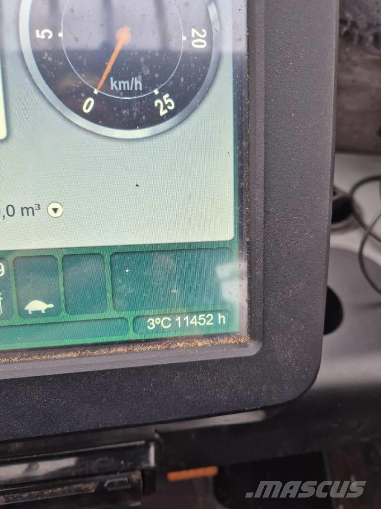 John Deere 1210 G Transportoare