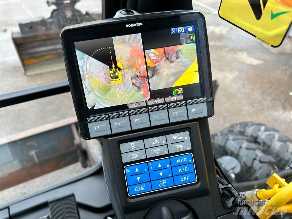 Komatsu PW160-11 Excavatoare cu roti