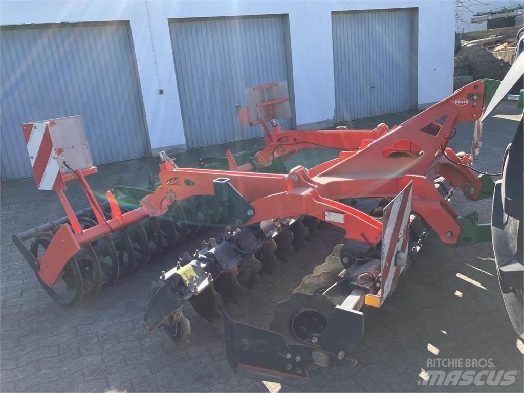 Kuhn 303 Grape cu disc