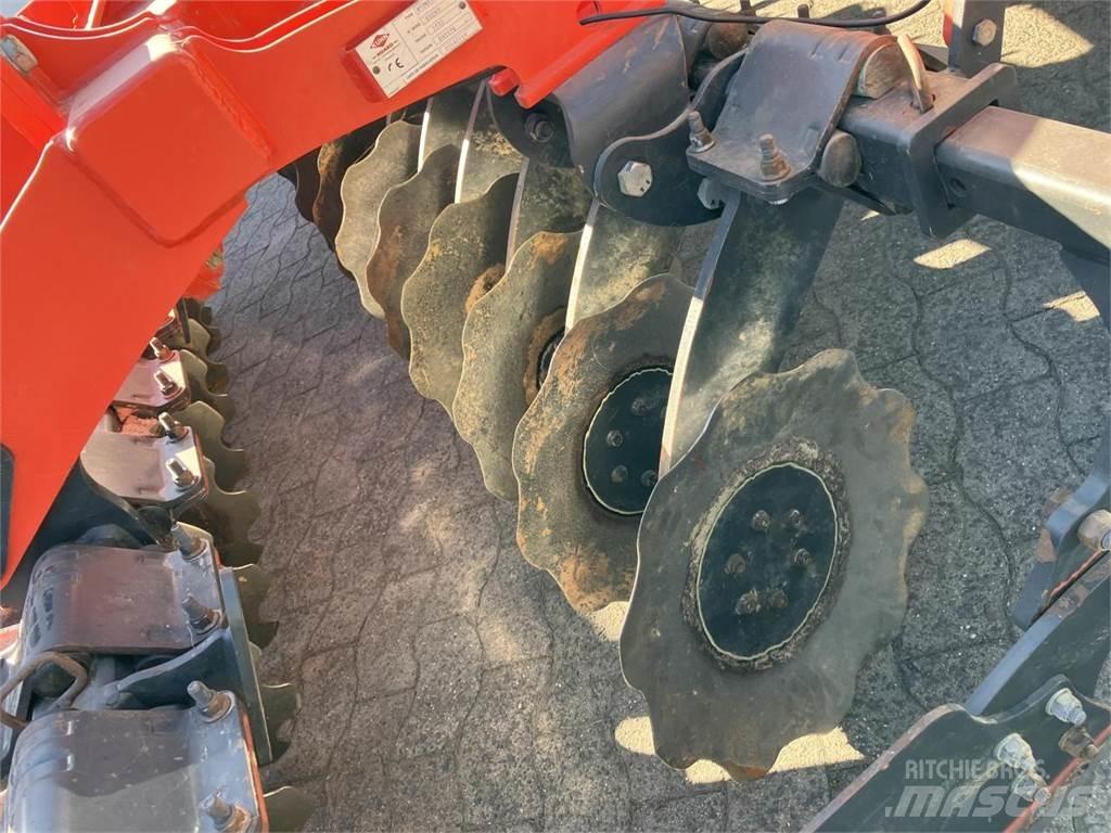 Kuhn 303 Grape cu disc