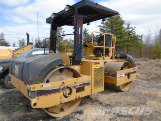 CAT CB 634 C Cilindri compactori dubli