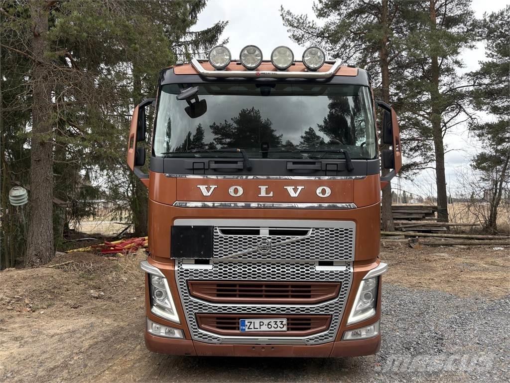 Volvo FH 540 8*4 Camion cabina sasiu