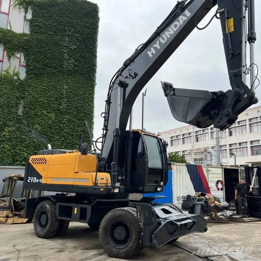 Hyundai R210W-9 Excavatoare cu roti