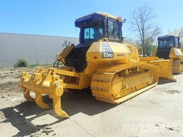 Komatsu D71PXi-24 Buldozere pe senile