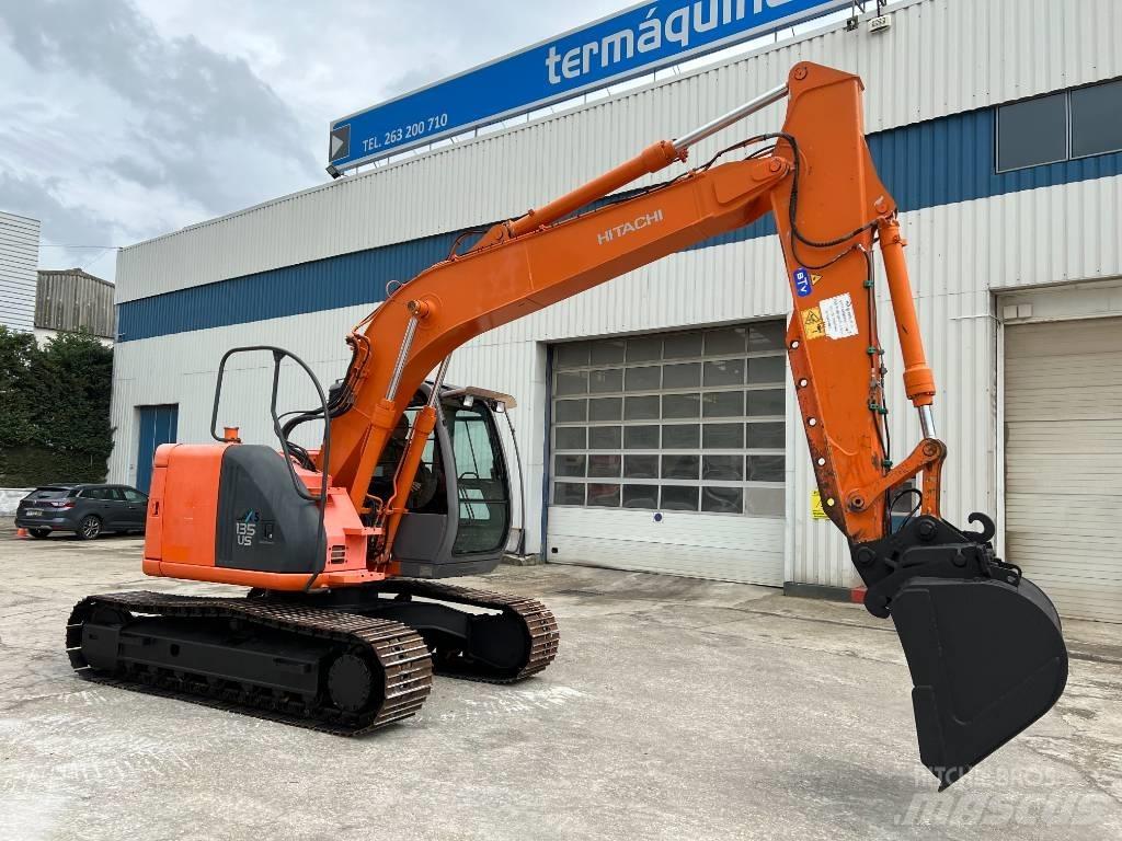 Hitachi ZX 135 US Excavatoare pe șenile
