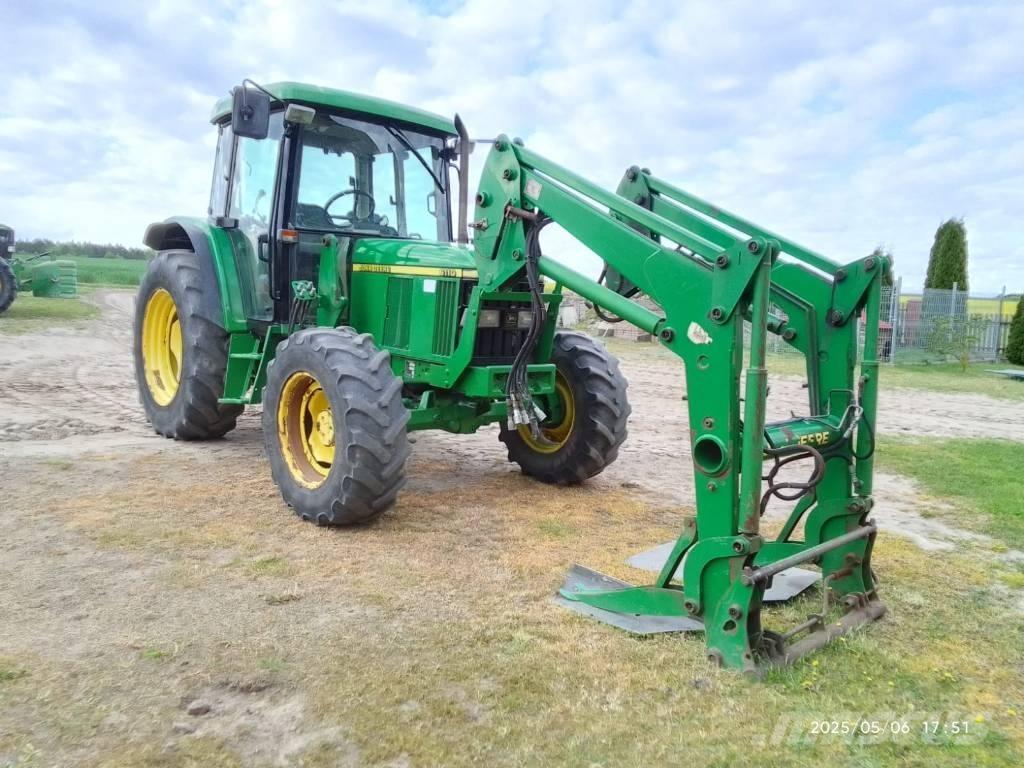 John Deere 6110 SE Tractoare