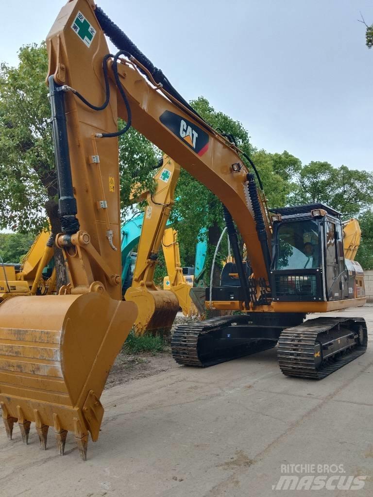CAT 320D2L Excavatoare pe șenile
