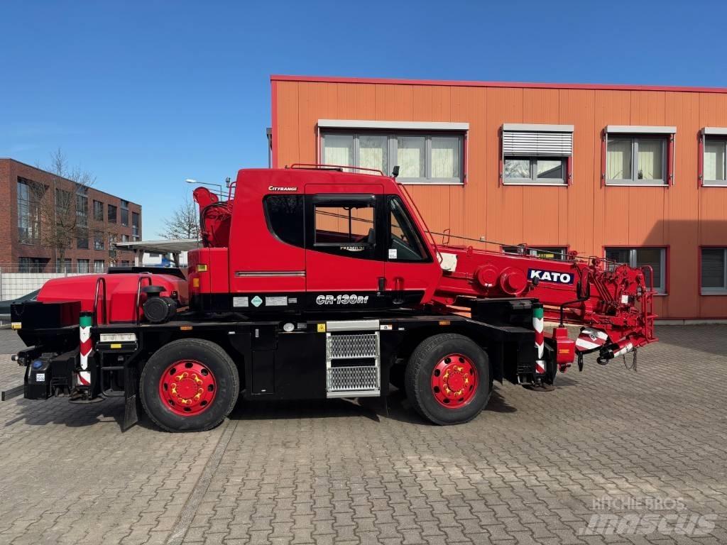 Kato CR-130Rf Macara teren accidentat