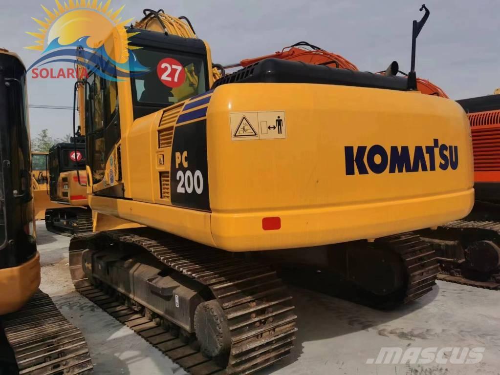 Komatsu PC 200-8 Excavatoare pe șenile
