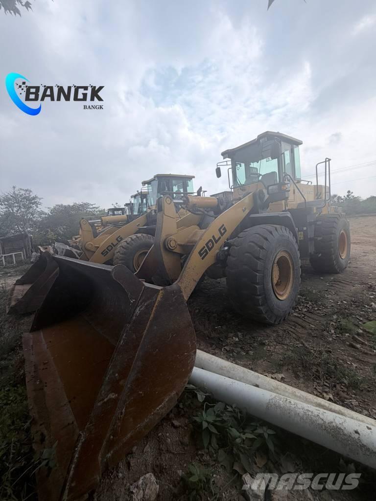 SDLG L 955 F Incarcator pe pneuri