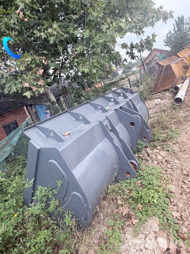 SDLG L 955 F Incarcator pe pneuri