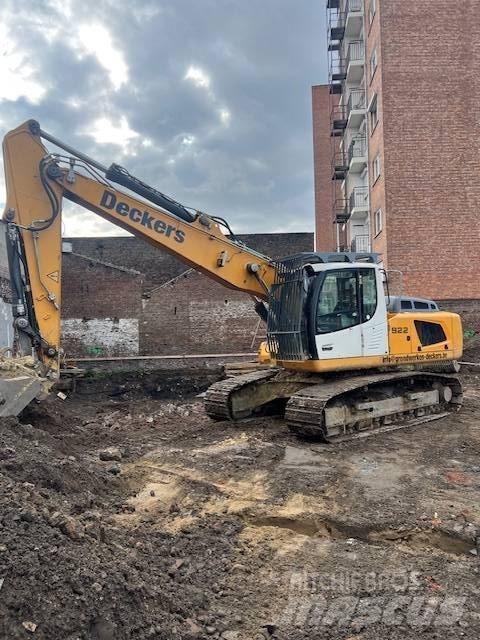 Liebherr 922 Excavatoare pe șenile
