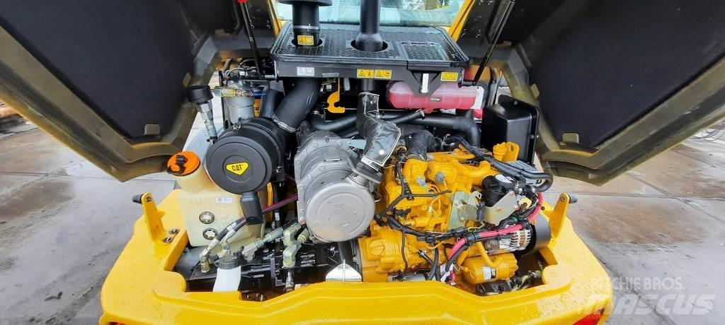 CAT 908M Incarcator pe pneuri