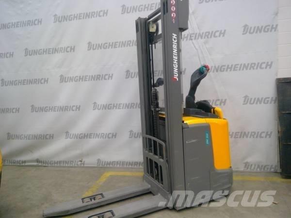 Jungheinrich ERC 212 Transpaleti autopropulsanti