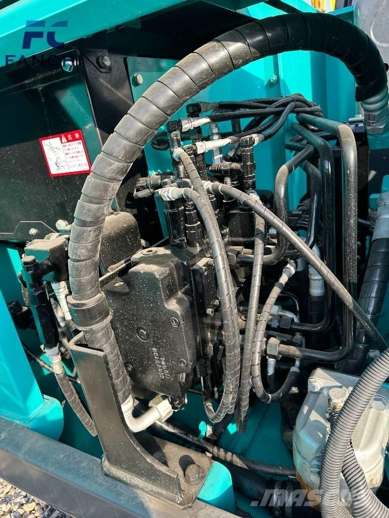 Kobelco SK 75 Excavatoare pe șenile
