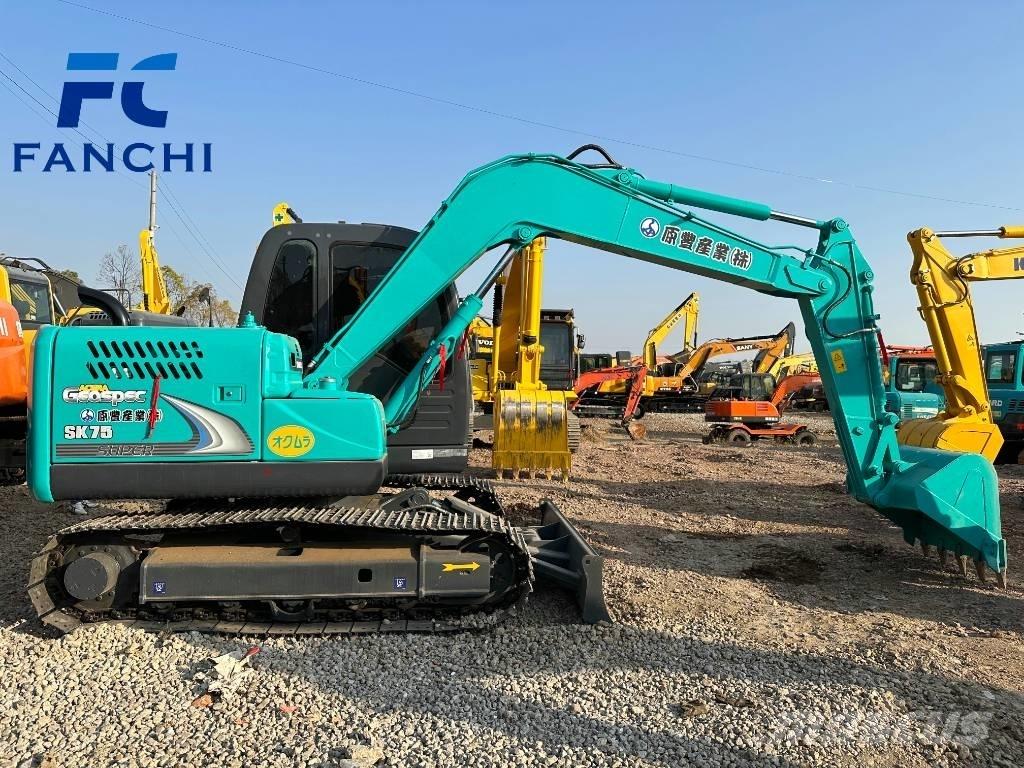 Kobelco SK 75 Excavatoare pe șenile
