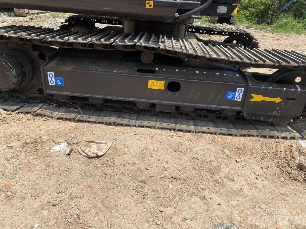 Hitachi ZX 70 Excavatoare pe șenile
