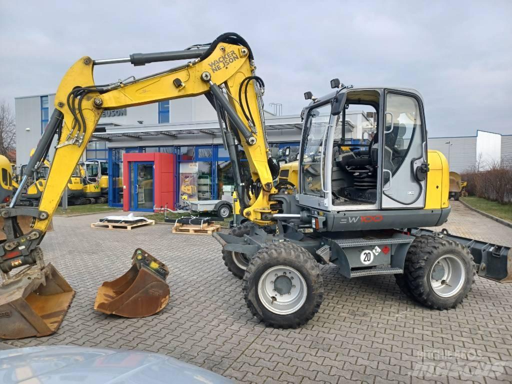 Wacker Neuson EW100 Excavatoare cu roti