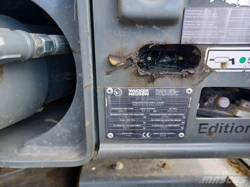 Wacker Neuson EW100 Excavatoare cu roti