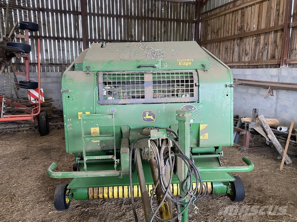 John Deere 623 Masina de balotat cilindric