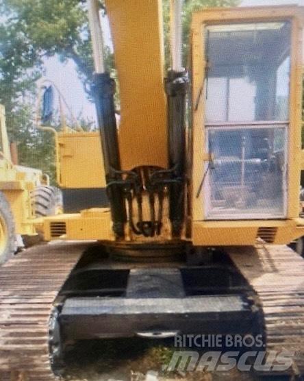 CAT 225 B LC Excavatoare pe șenile

