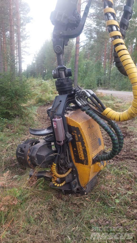 Ponsse SCORPION 8W Combine forestiere