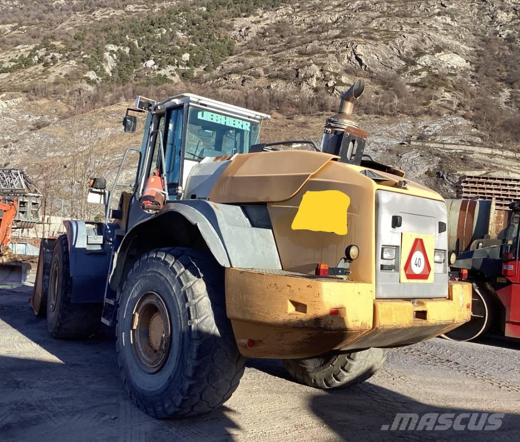 Liebherr L 564 Incarcator pe pneuri