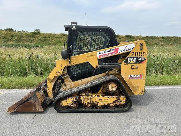 CAT 239D Încarcatoare cu excavator