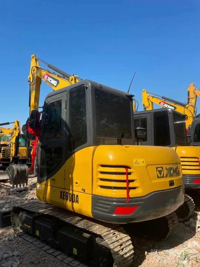 XCMG XE60A Mini excavatoare < 7t