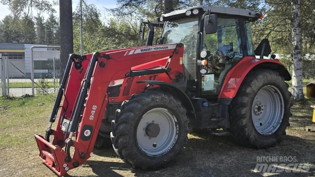 Massey Ferguson 5613 Tractoare