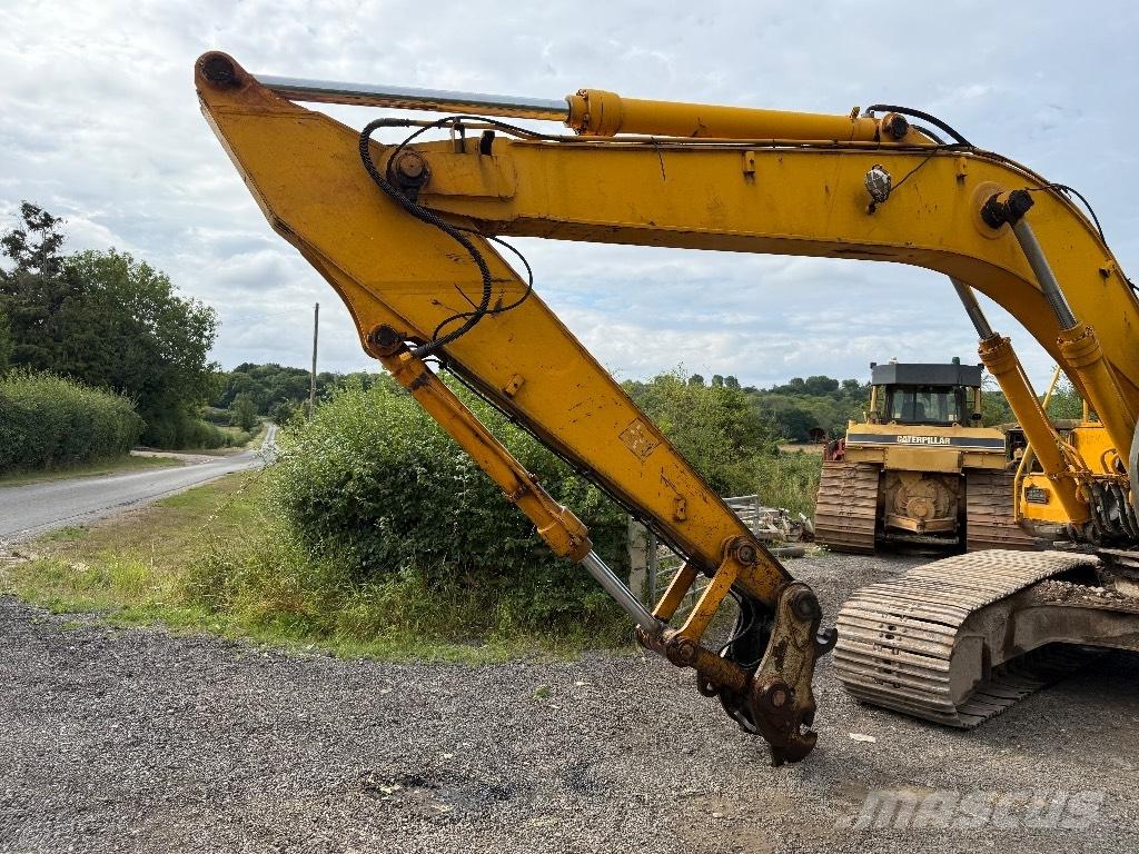 JCB JS 240 LC Excavatoare pe șenile

