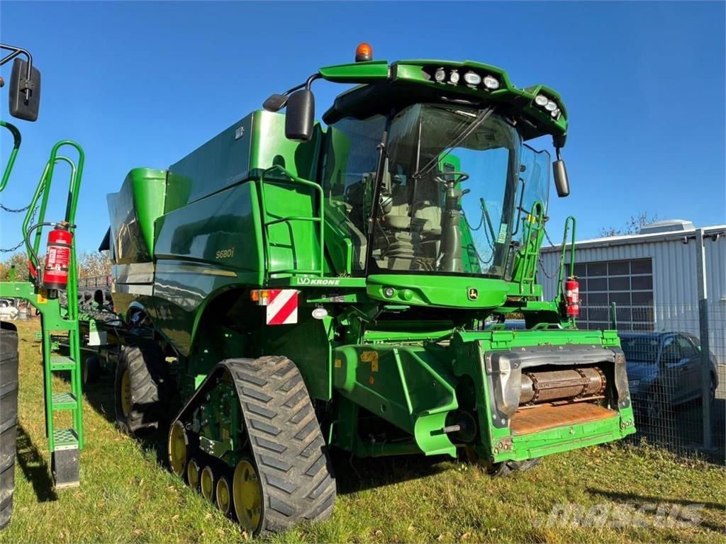John Deere S680 Combine de secerat