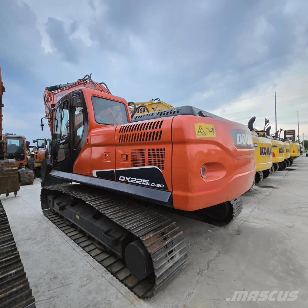 Doosan DX 225 LC Mini excavatoare < 7t