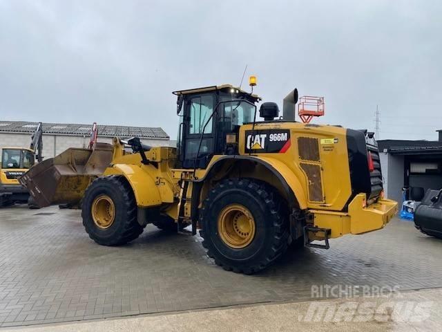 CAT 966 M Incarcator pe pneuri