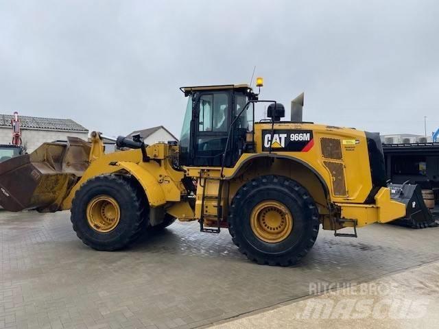 CAT 966 M Incarcator pe pneuri