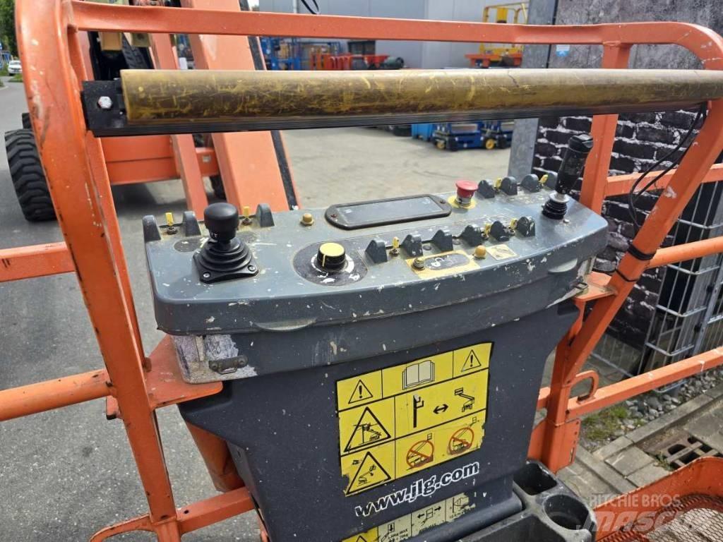 JLG 660 SJ Nacele cu brat articulat