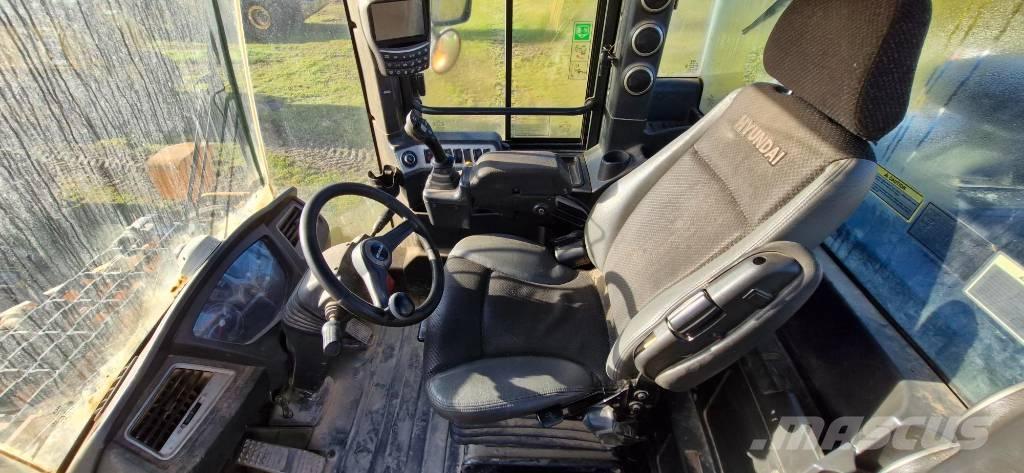 Hyundai HL 965 Incarcator pe pneuri