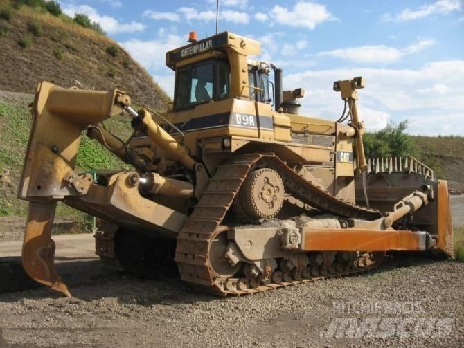 CAT D9R Buldozere pe senile