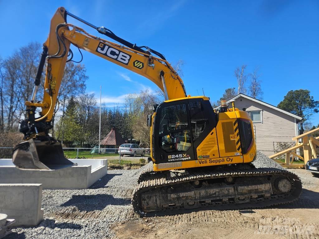 JCB 245 XLR Excavatoare pe șenile
