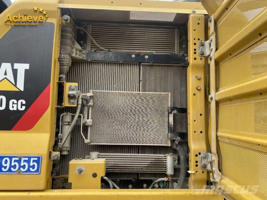 CAT 320GC Excavatoare pe șenile
