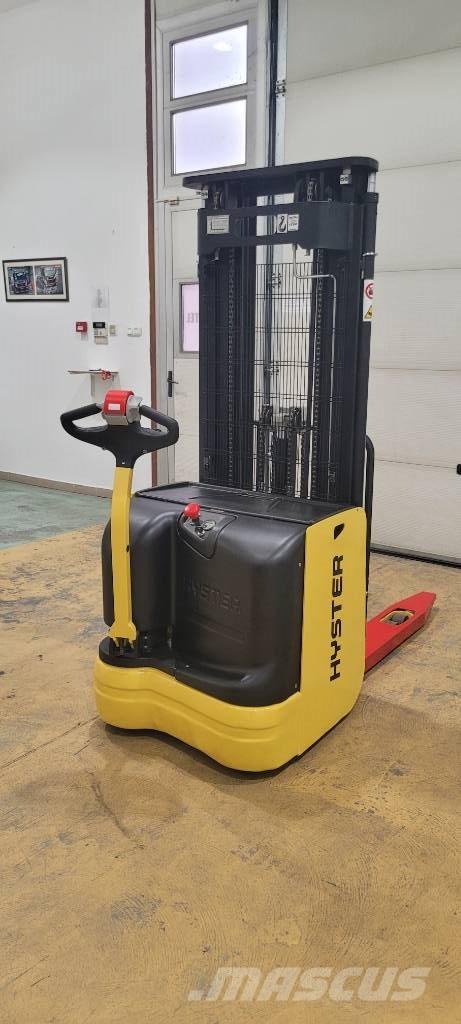 Hyster S 1.4 AC Transpaleti autopropulsanti