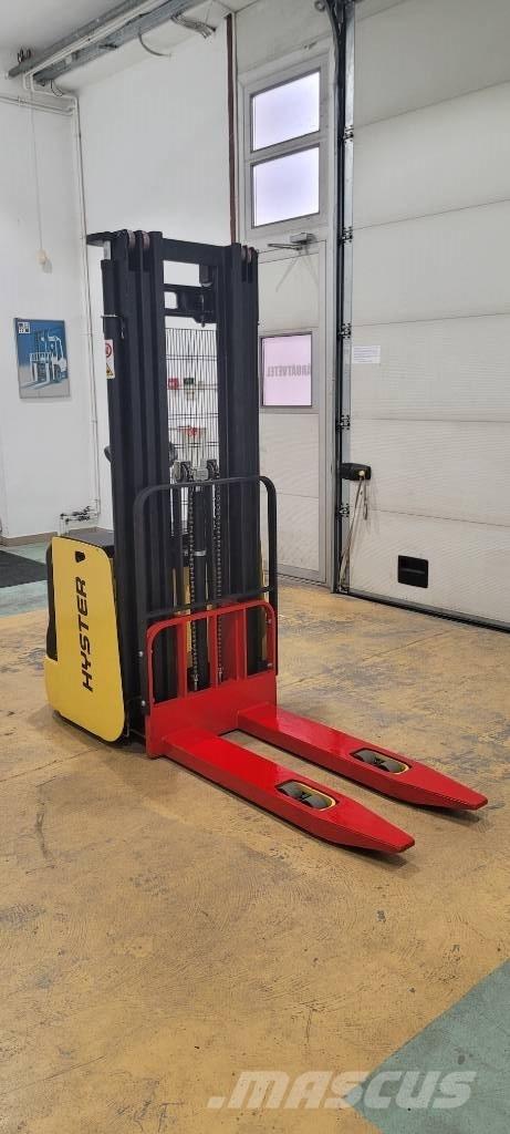 Hyster S 1.4 AC Transpaleti autopropulsanti
