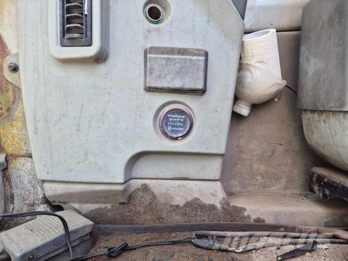 Hyundai ROBEX1400LC Excavatoare 7t - 12t