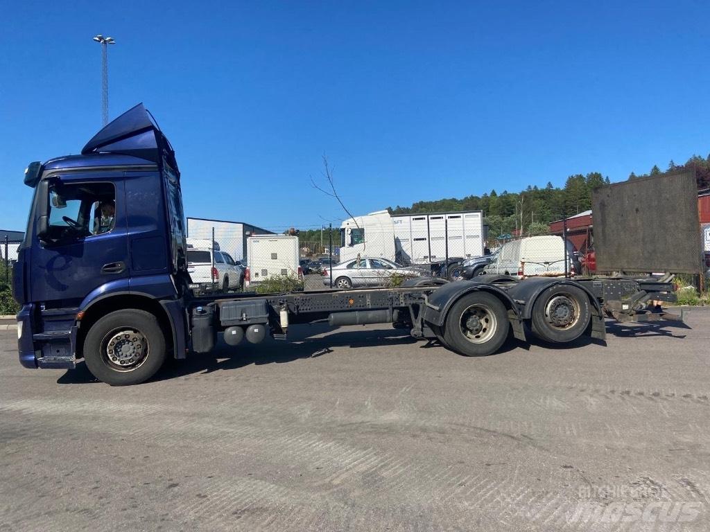 Mercedes-Benz Antos Camion cabina sasiu