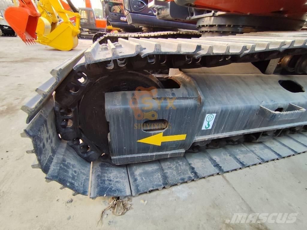 Doosan DX 225 LC Excavatoare pe șenile
