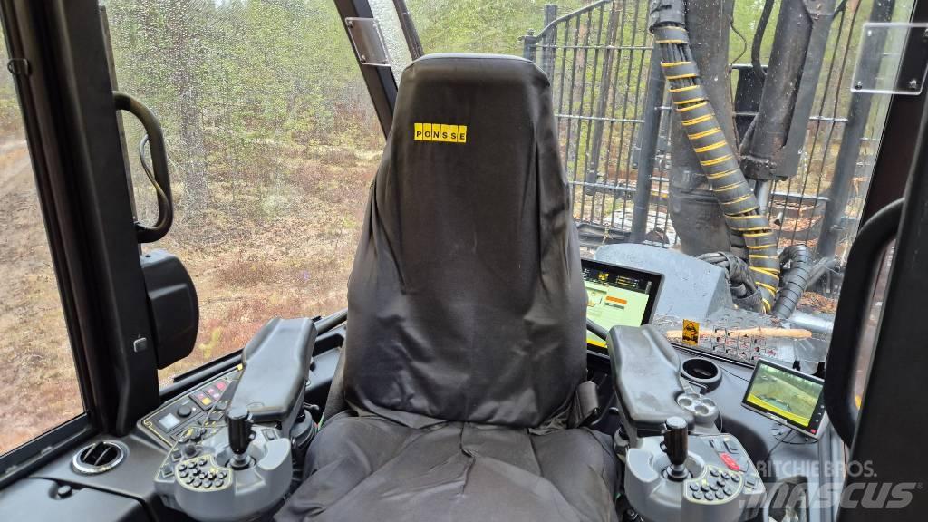 Ponsse BUFFALO AF 8W Transportoare
