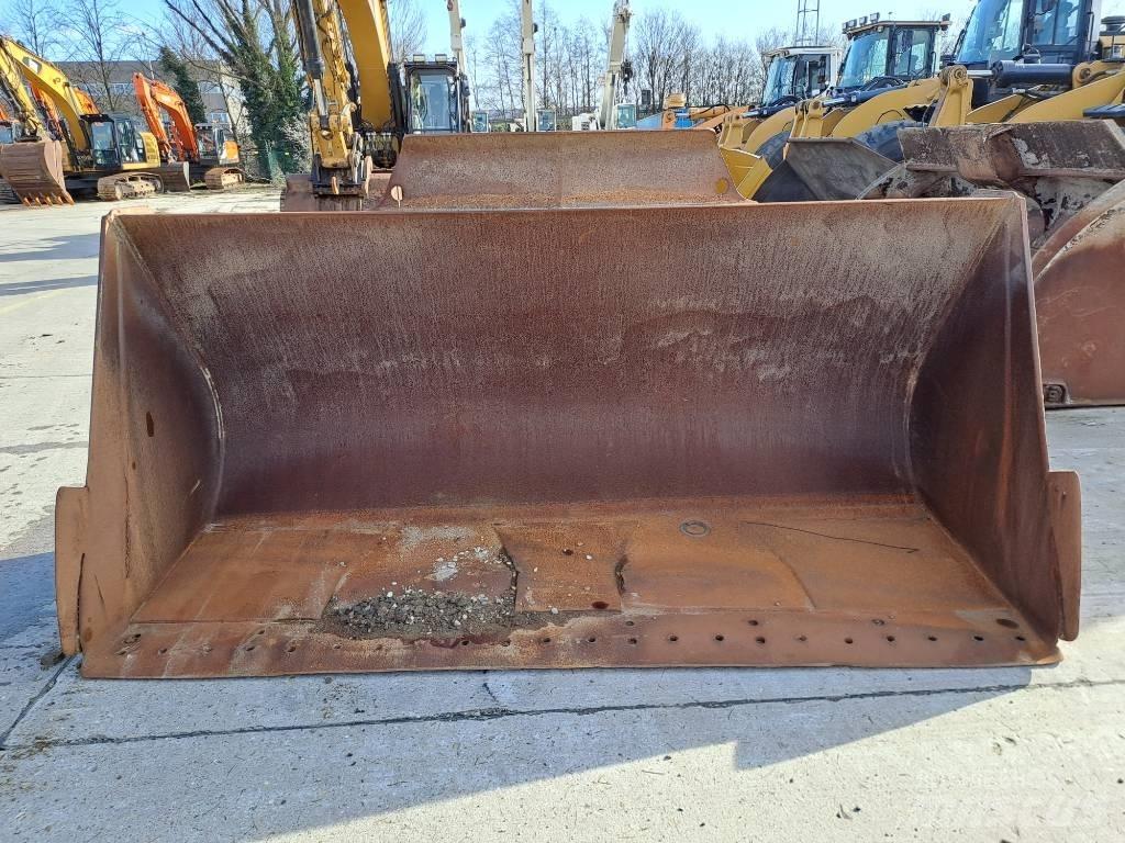 Volvo Bucket L150H Pistoane
